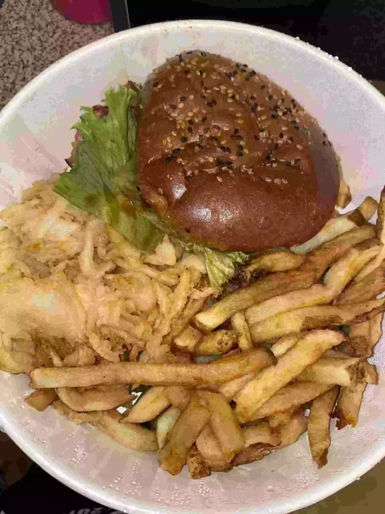 Chili Cheese Burger